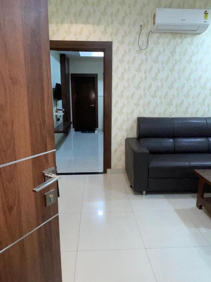 Hotel Maruthi Inn Nirmal  Ngoại thất bức ảnh