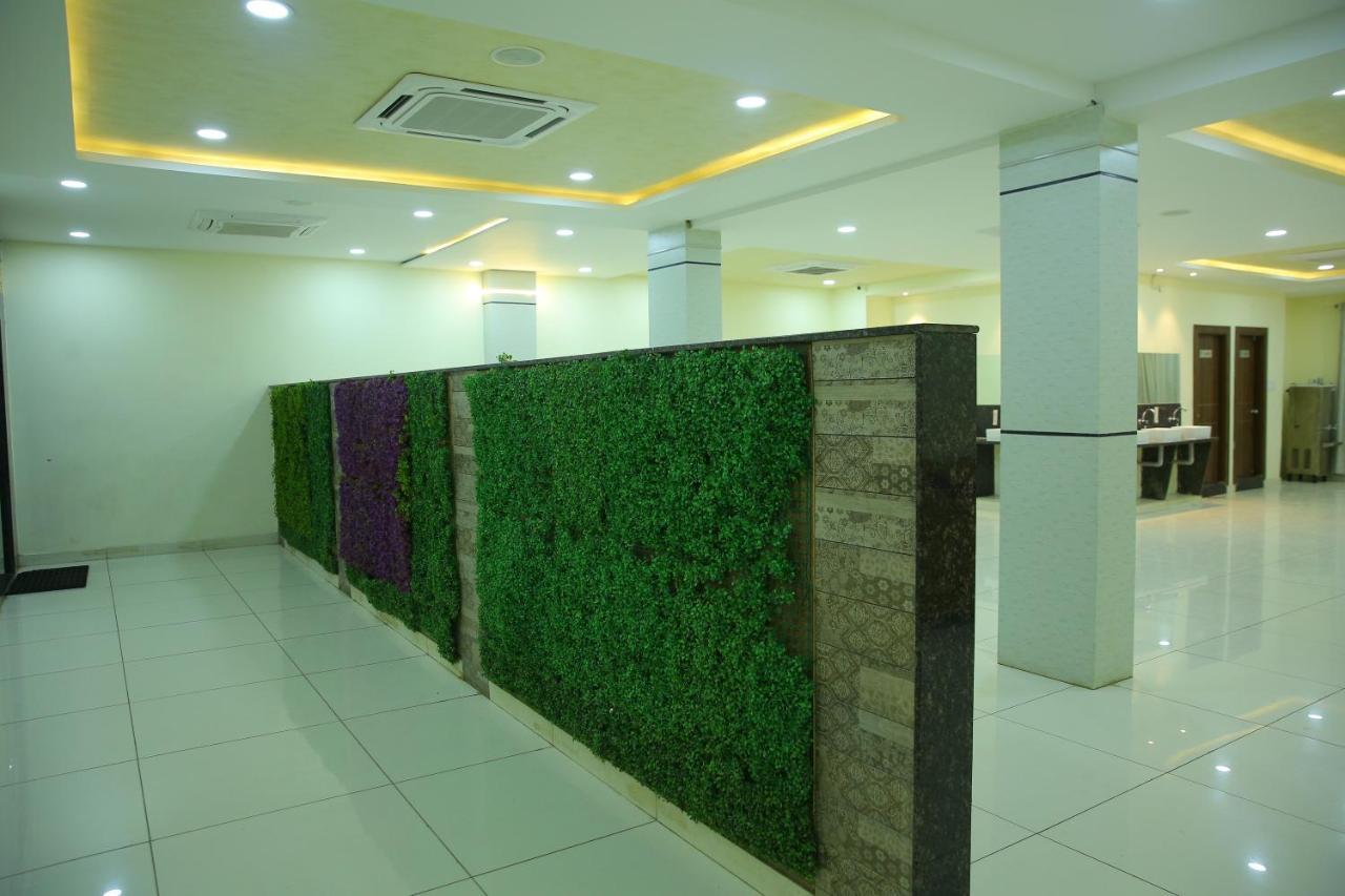 Hotel Maruthi Inn Nirmal  Ngoại thất bức ảnh