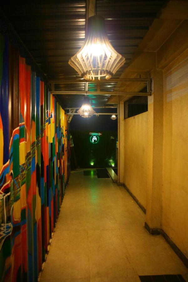 Hotel Maruthi Inn Nirmal  Ngoại thất bức ảnh