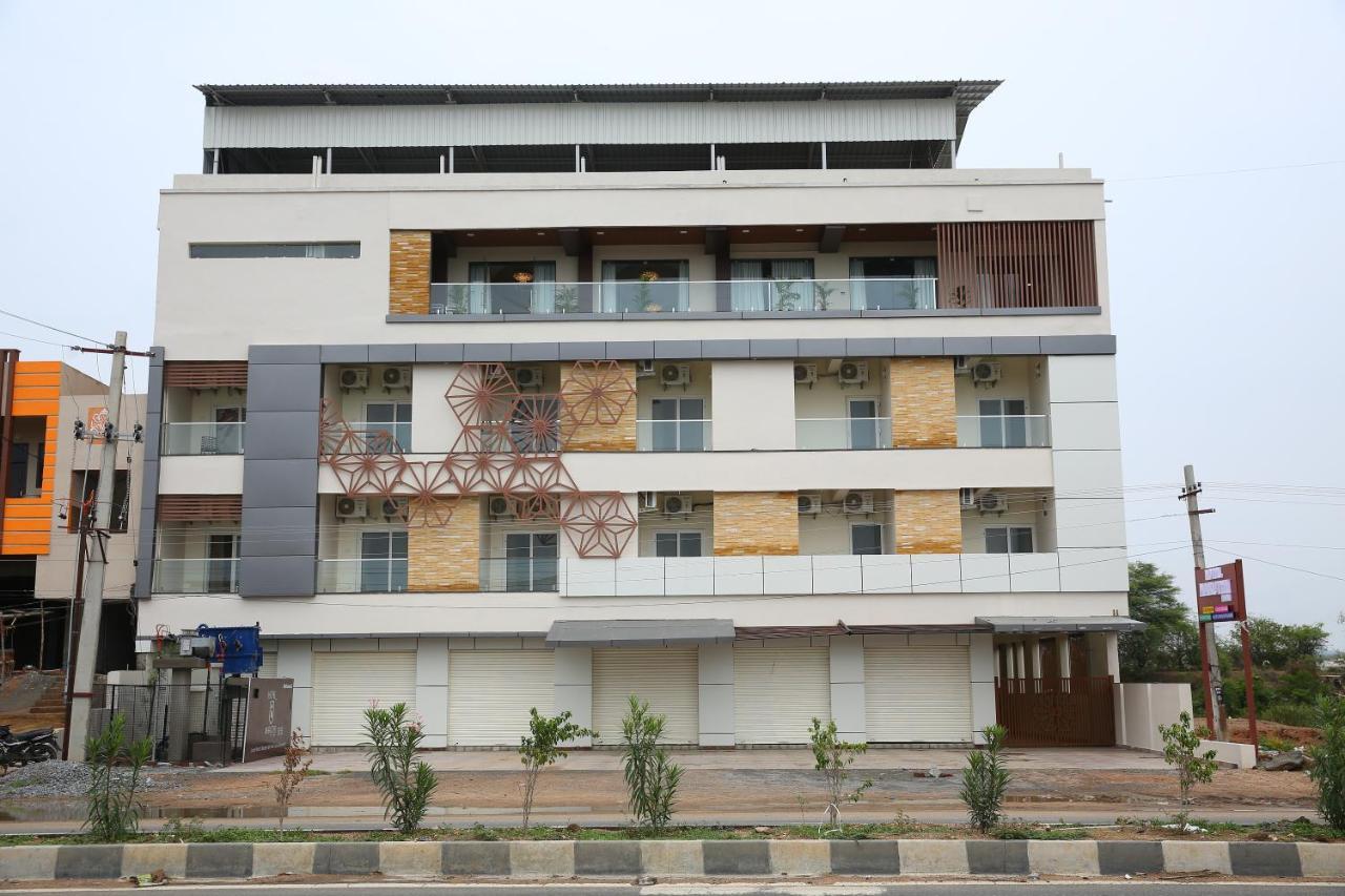 Hotel Maruthi Inn Nirmal  Ngoại thất bức ảnh